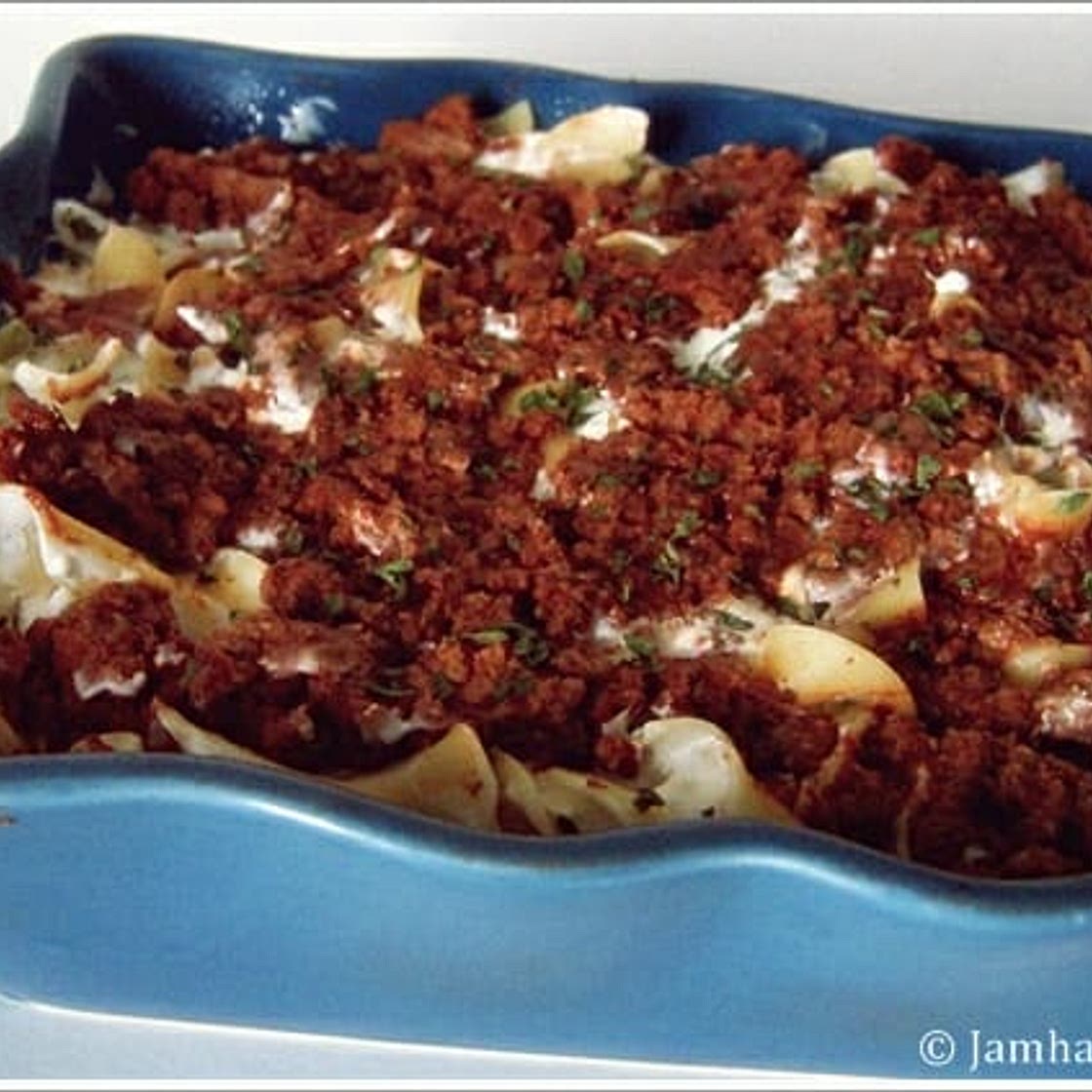 Amish Ground Beef and Noodle Casserole