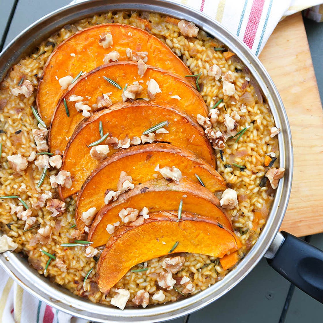 Gebackenes Kürbisrisotto mit Walnuss - PETA Deutschland e.V