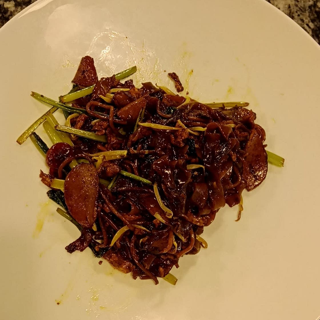 Singapore Fried Flat Rice Noodle (a.k.a Char Kway Teow)