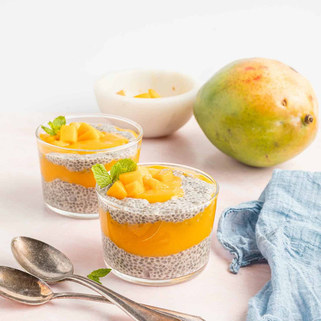 Vanilla Mango Chia Pudding