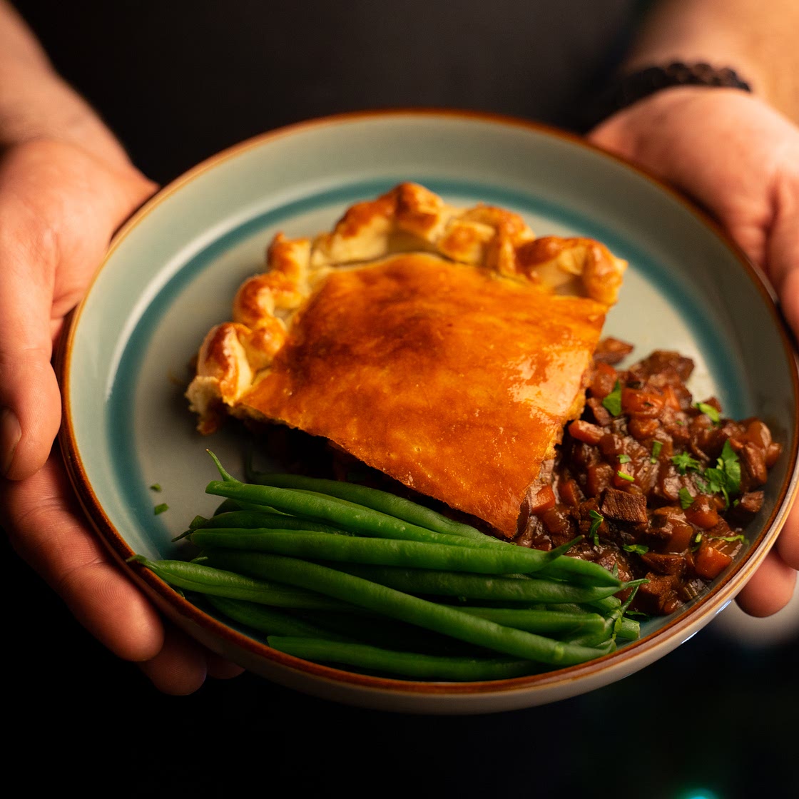 Leftover Beef, Onion & Chestnut Mushroom Pie by Pureety