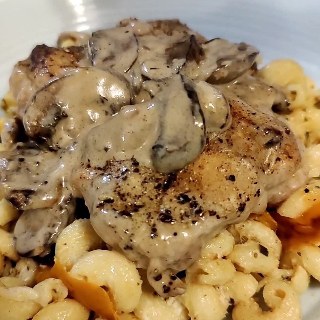 Creamy Mushroom Chicken