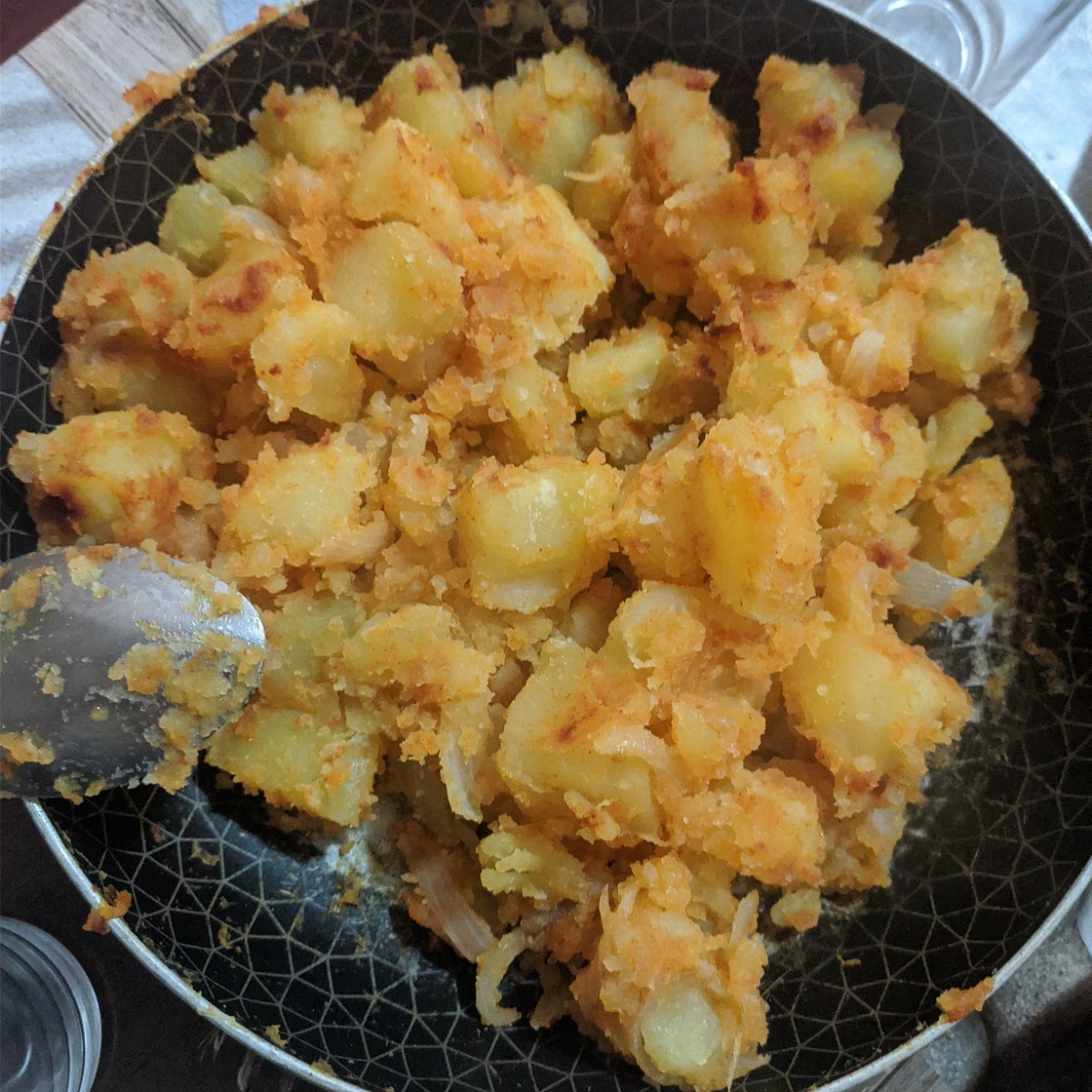 Baked Potato Skins with Smoked Salmon and Fresh Dill