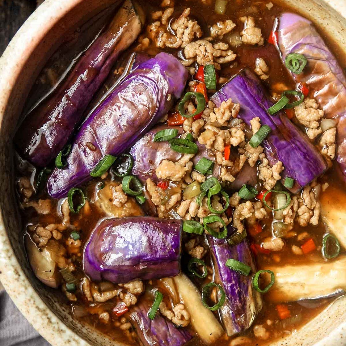 Chinese Eggplant with Garlic Sauce (鱼香茄子)
