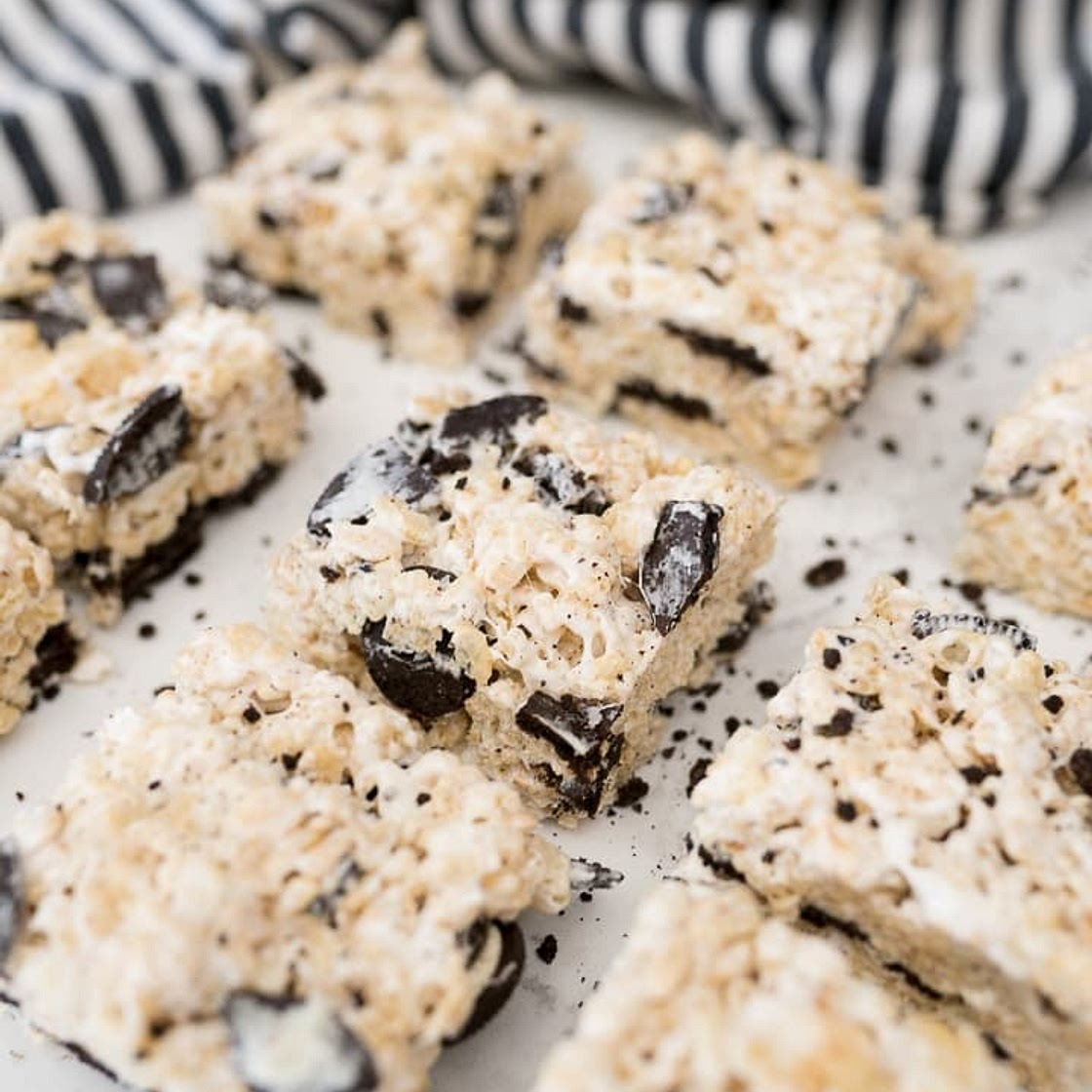 Cookies and Cream Rice Krispie Treats