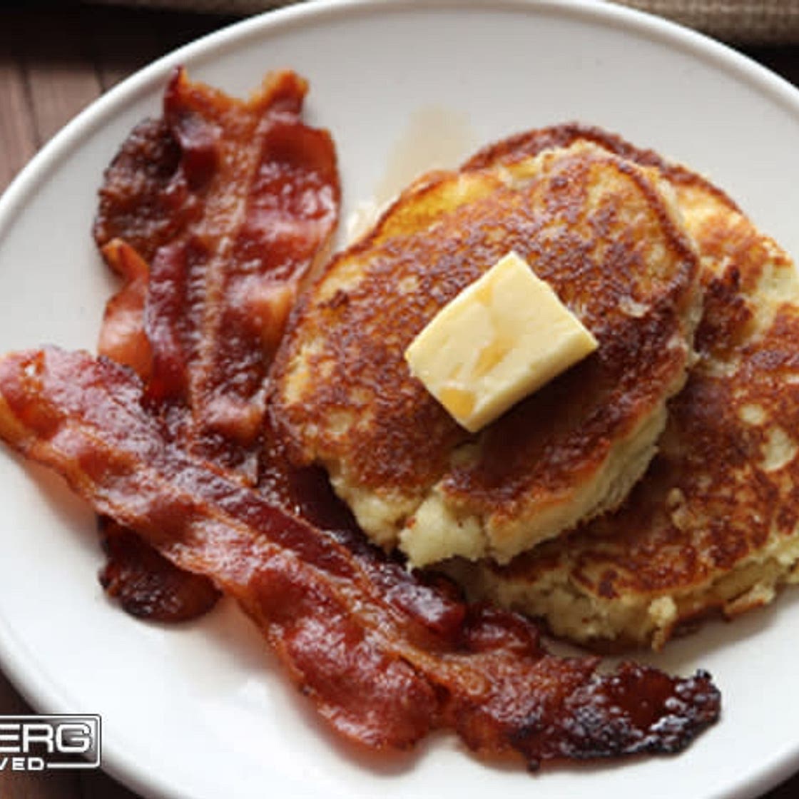Keto-Friendly Fluffy Pancakes