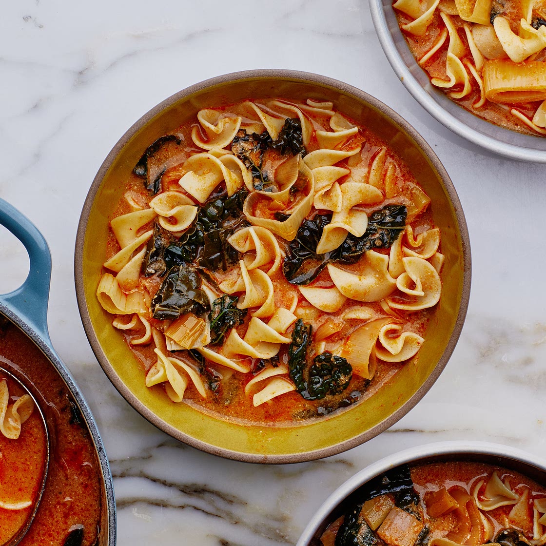 Creamy Curry Egg Noodle Soup