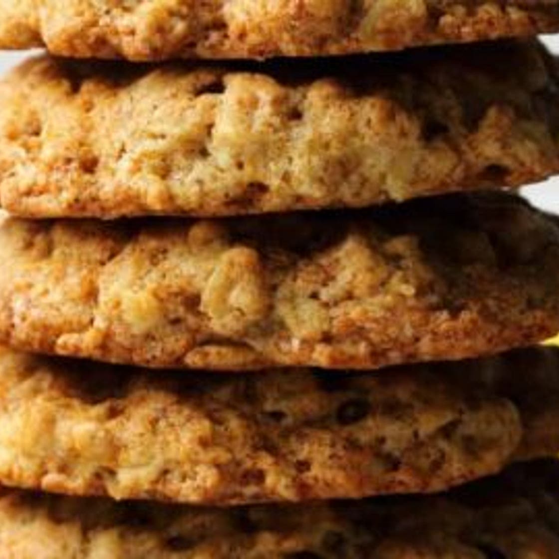 Vegan Banana Oatmeal Cookies