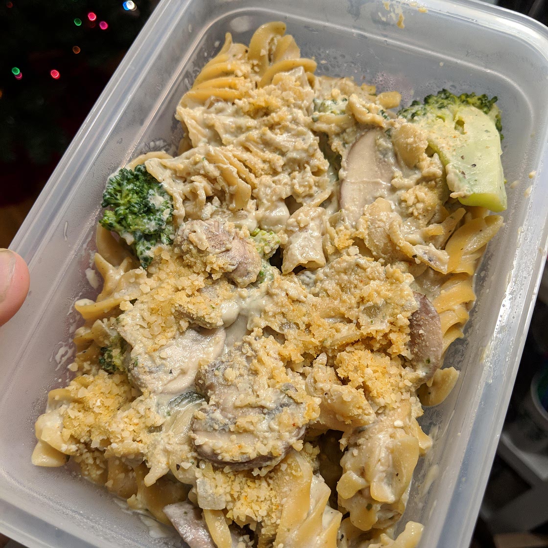 Creamy vegan Alfredo 