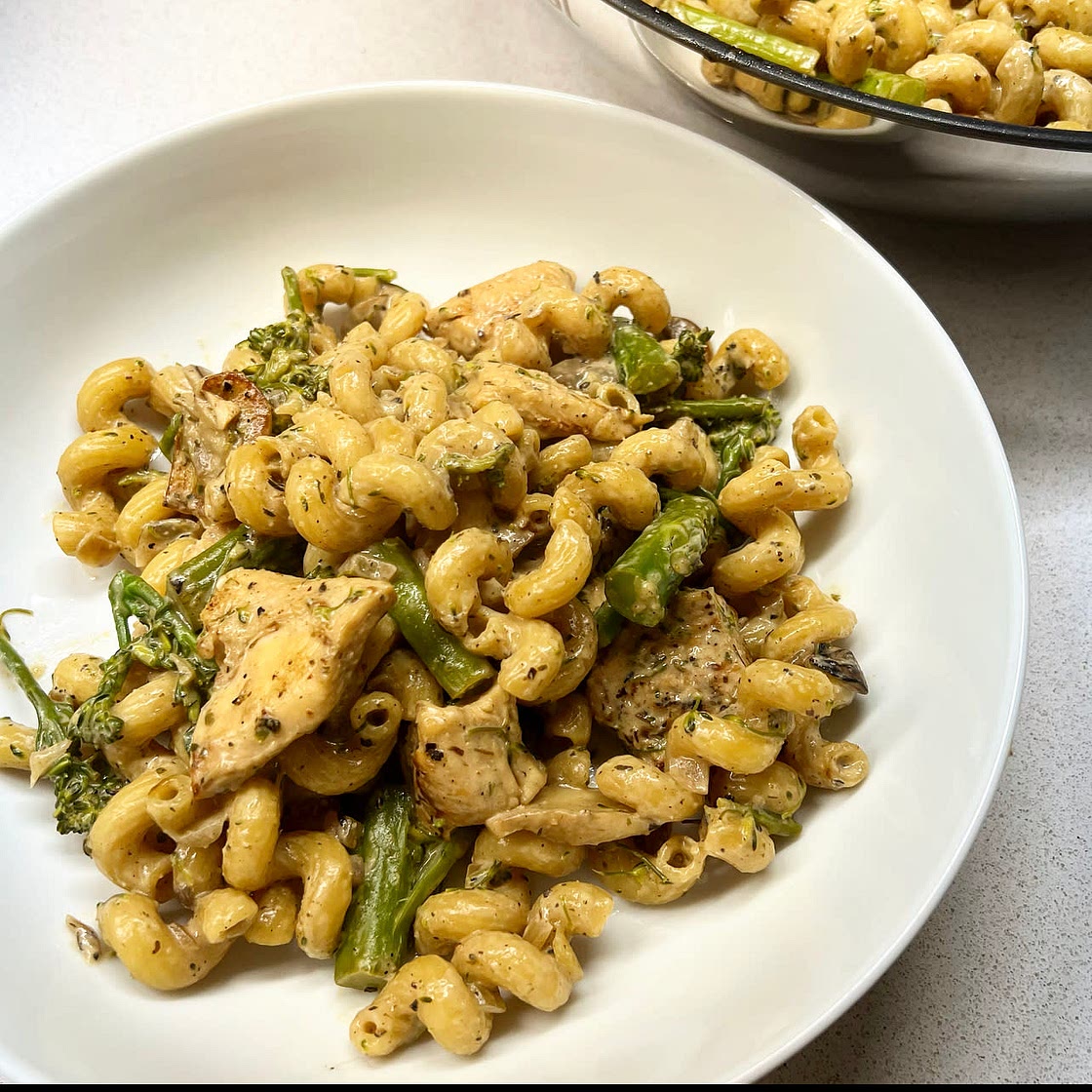 Creamy Chicken & Broccoli Pasta