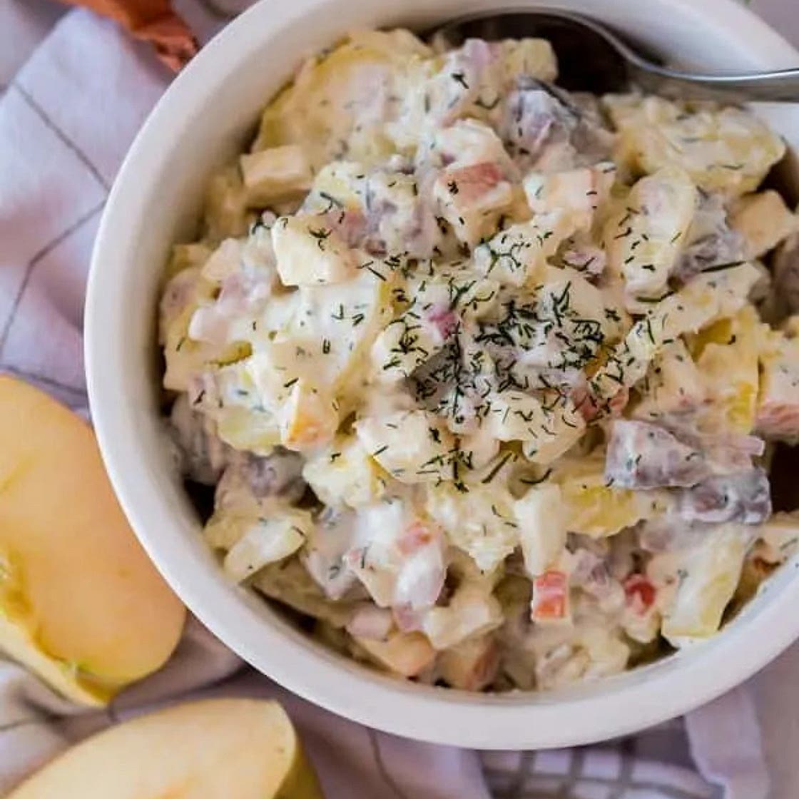 Matjes-Kartoffelsalat nach Hausfrauenart