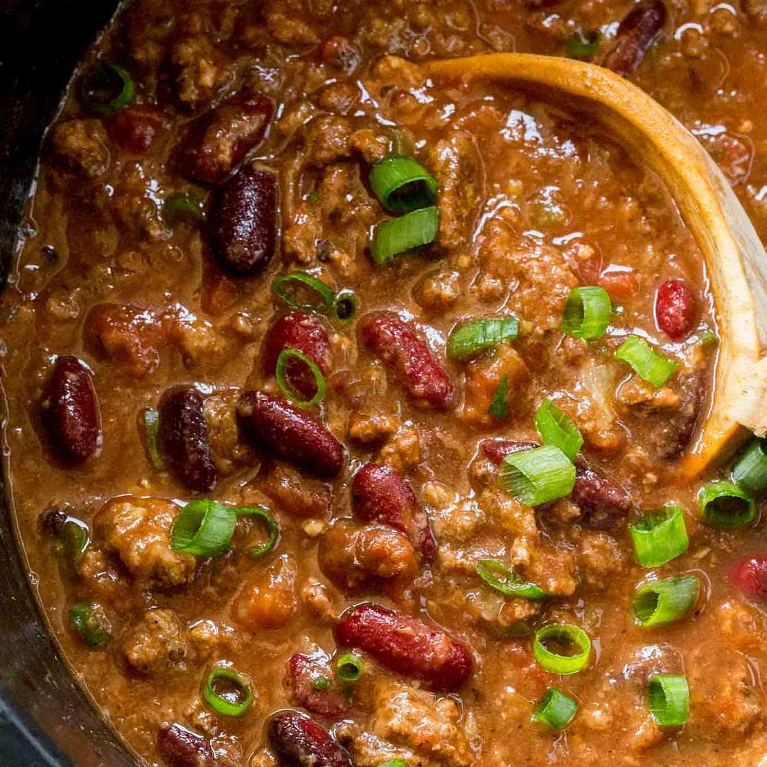 Beefy Crockpot Chili 