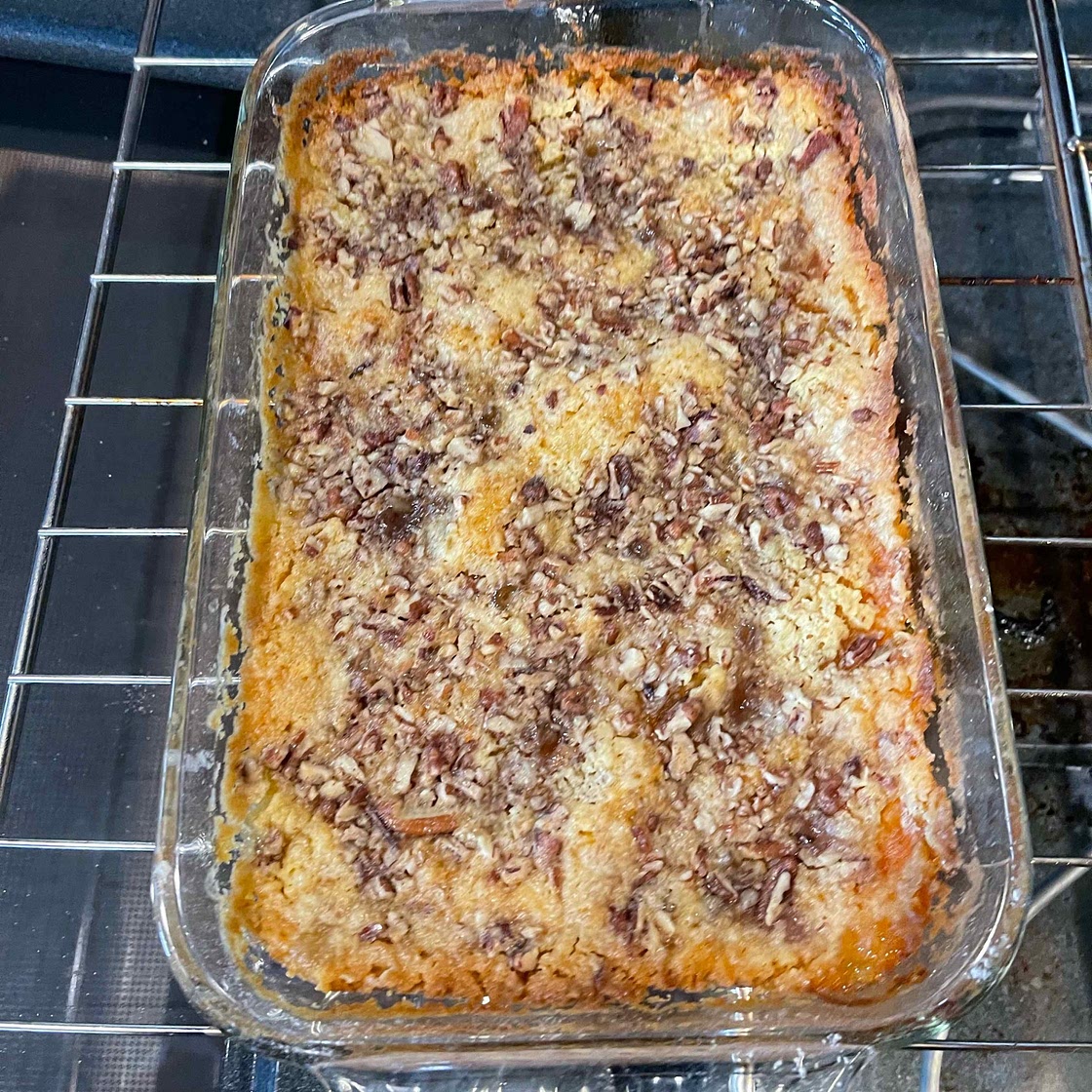 Peach Cobbler Dump Cake