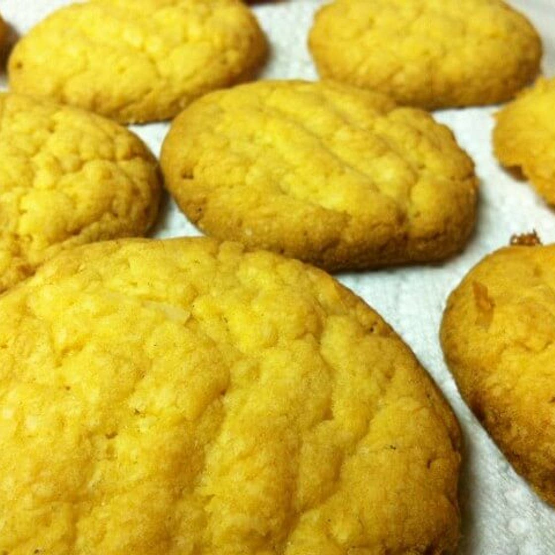 Pineapple Coconut Cookies