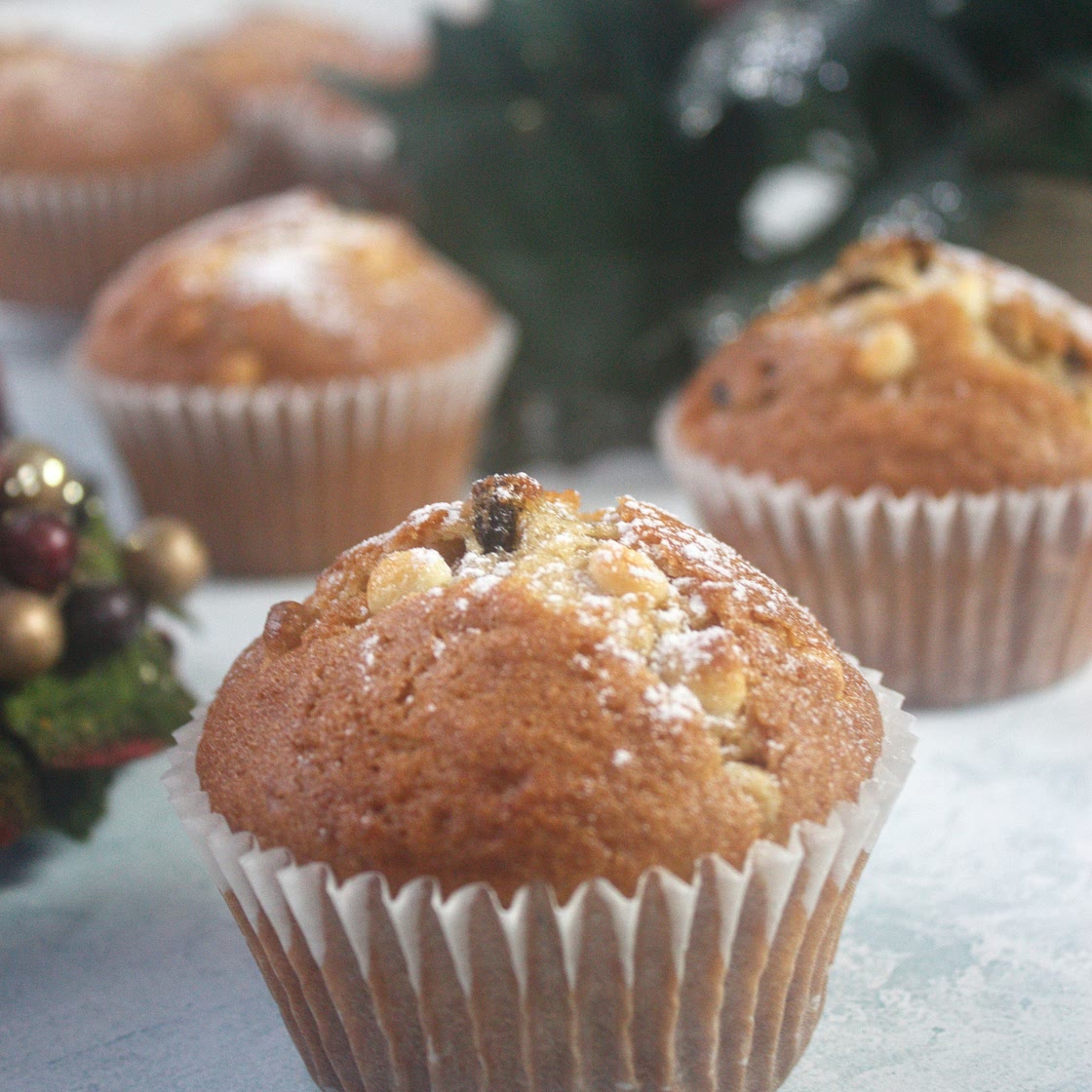Cranberry & White Chocolate Muffins
