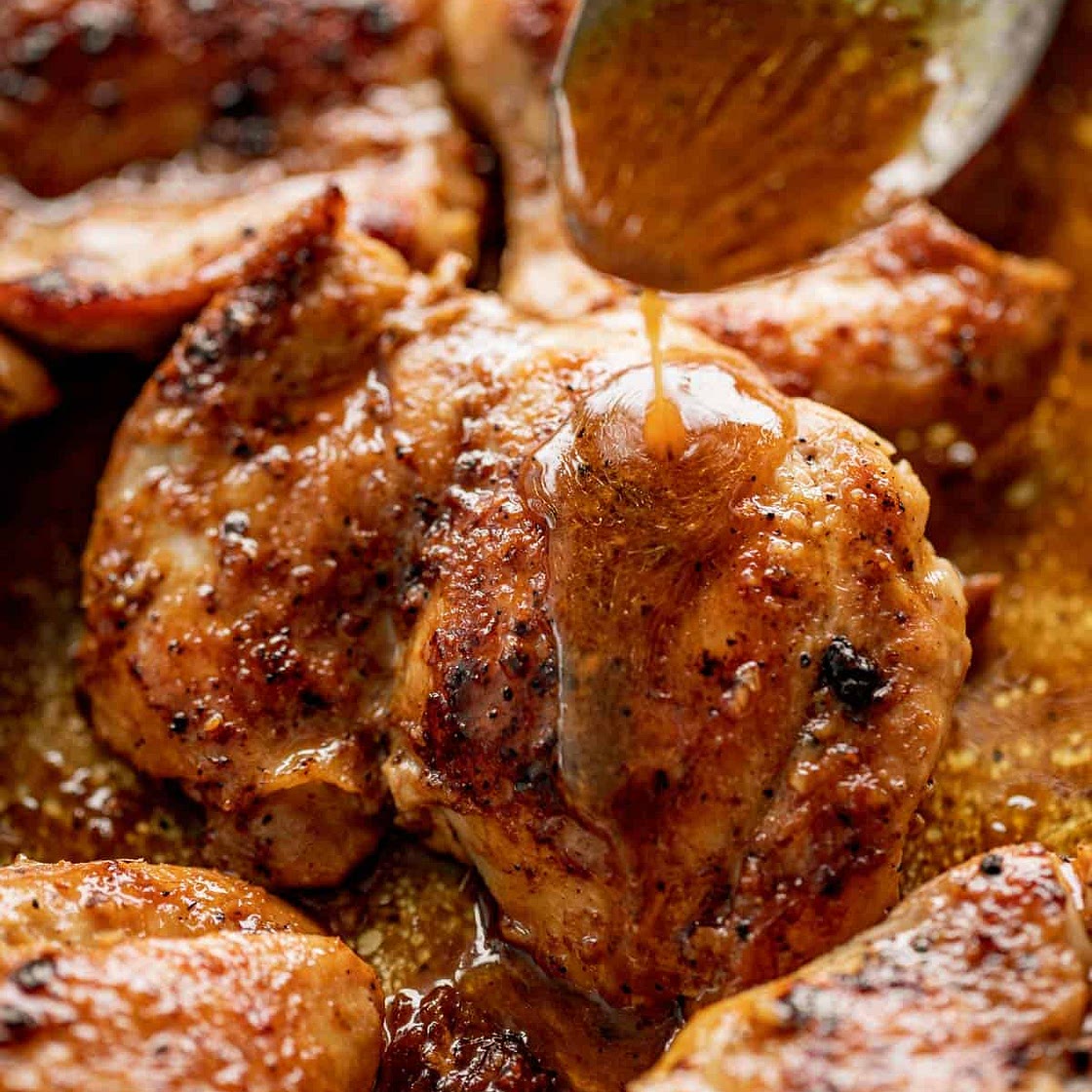 Crispy Boneless Chicken Thighs with Garlic