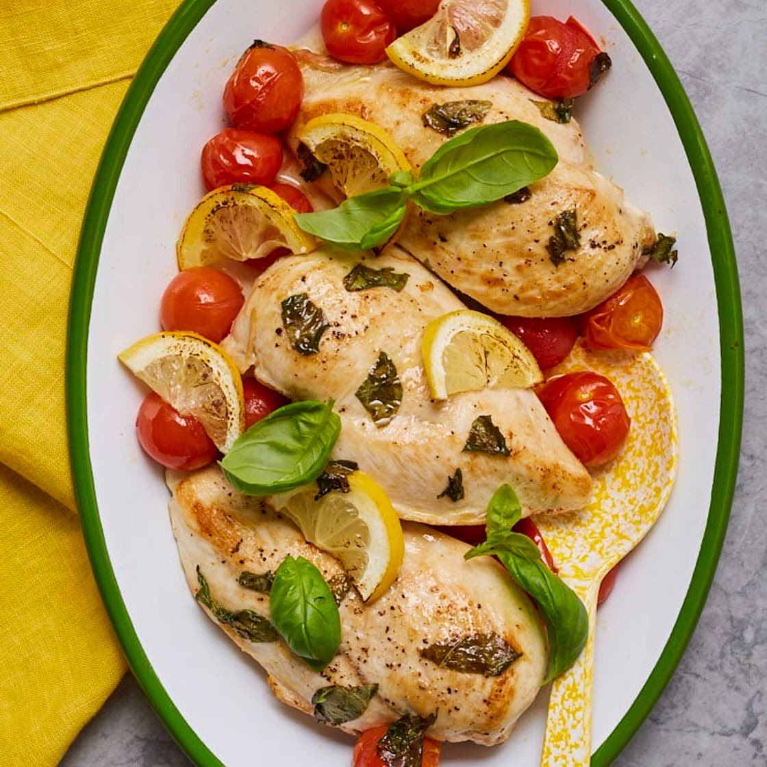 Tomato and Basil Chicken | Slimming & Weight Watchers Friendly