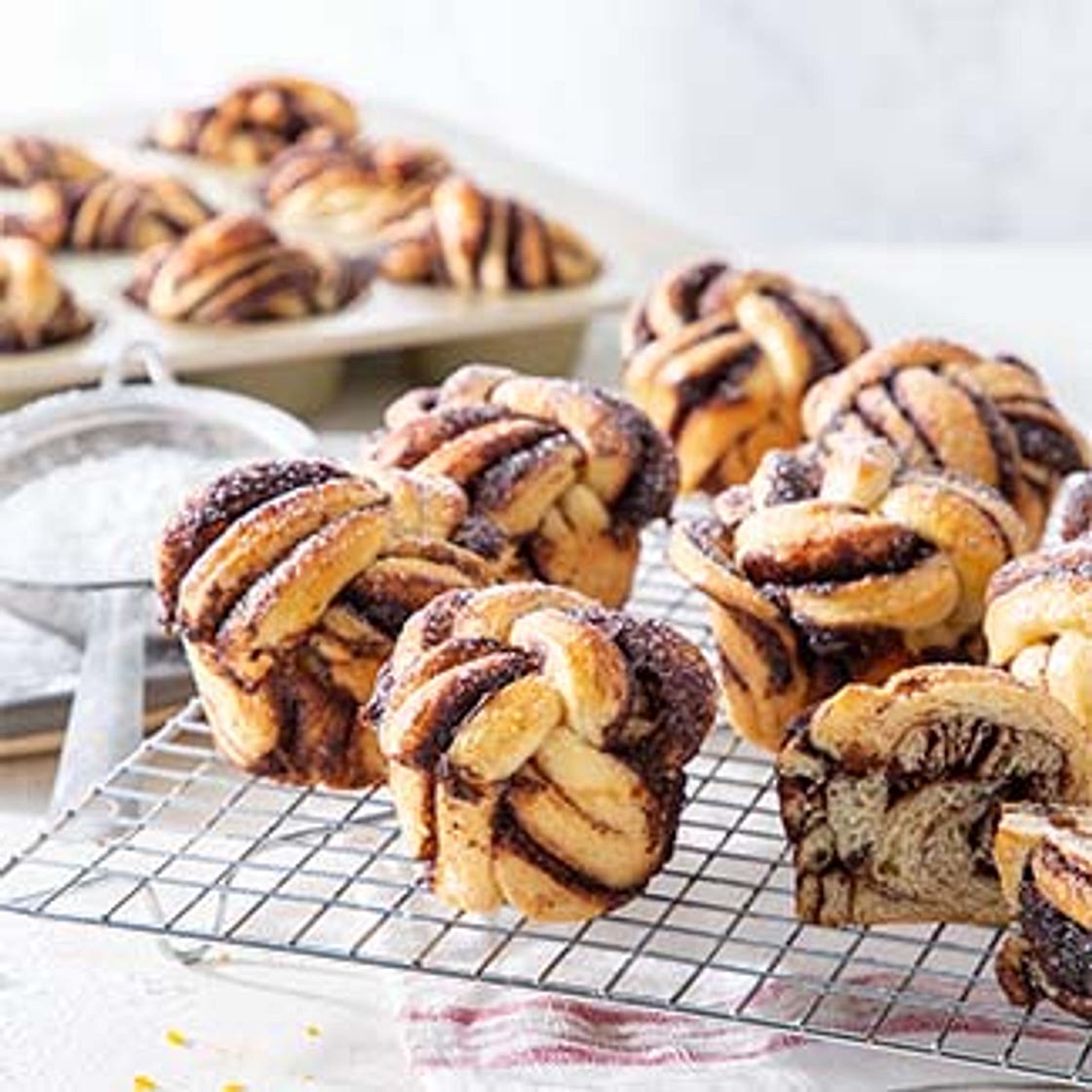 Spiced Chocolate-Orange Knots