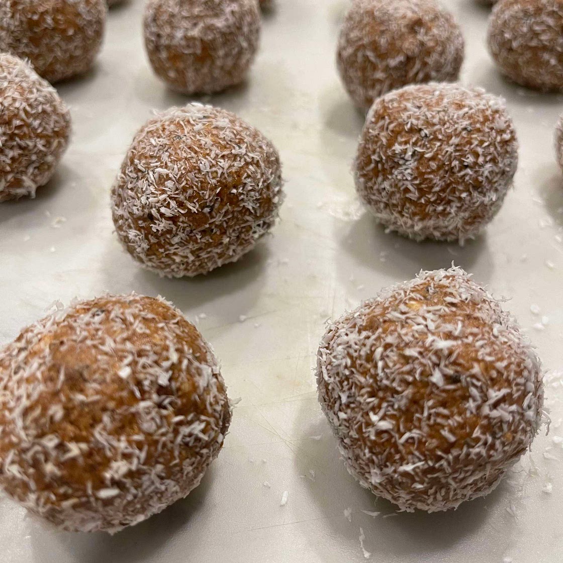 Almond butter bombs
