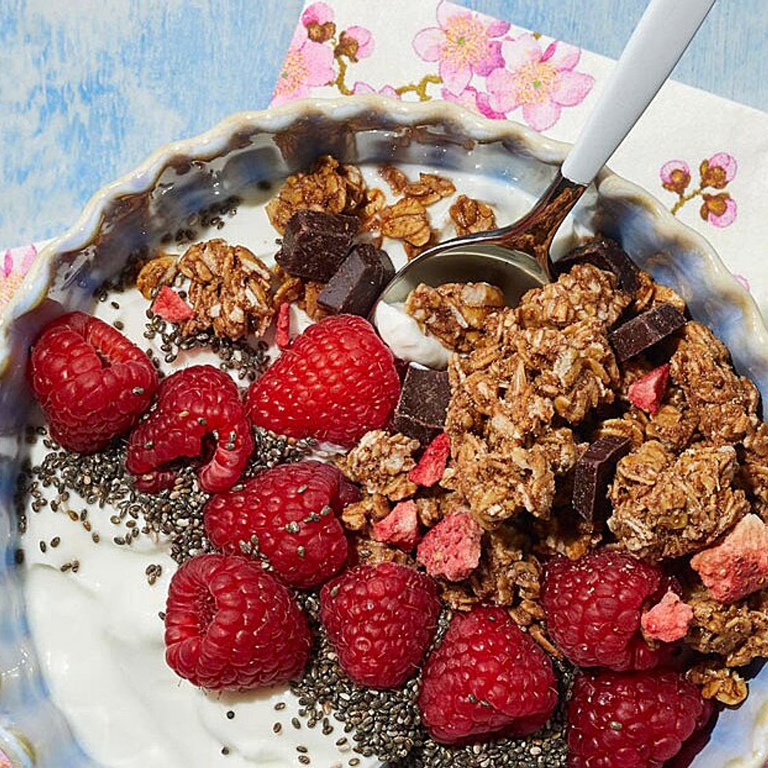 Simple Yogurt Bowl