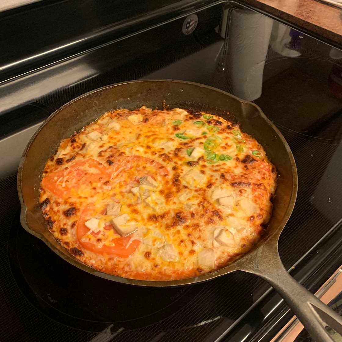  Cast iron pizza 