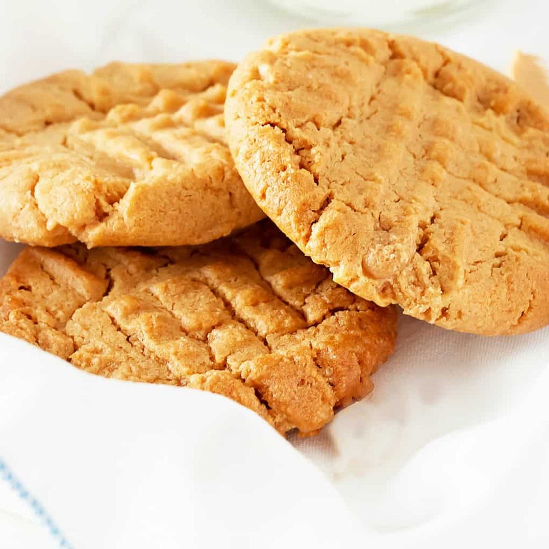 Keto Peanut Butter Cookies ( Almond Flour)
