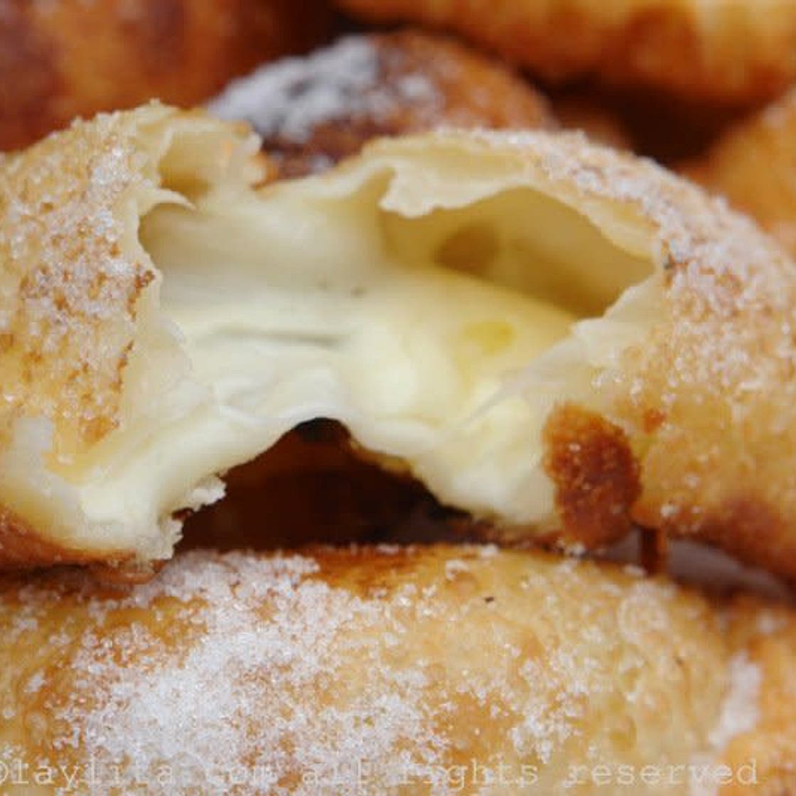 Empanadas Fritas de Queso