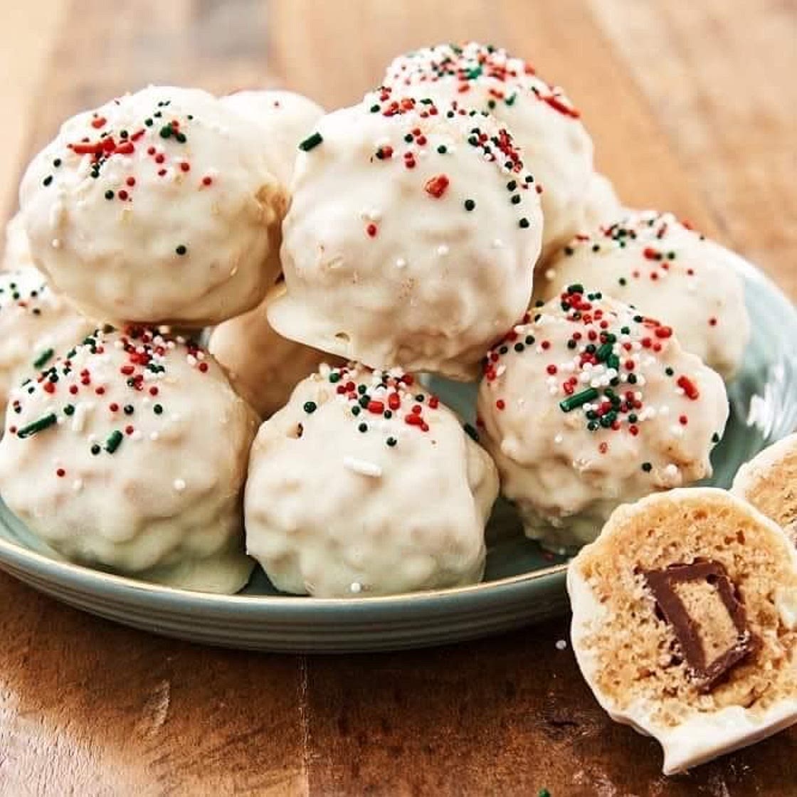 RICE KRISPIE SNOWBALLS