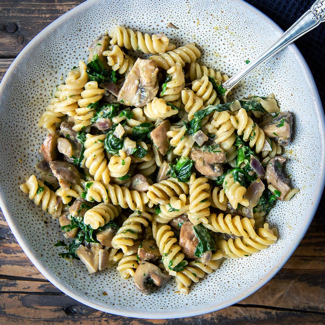 Cremige Champignon-Spinat-Pasta