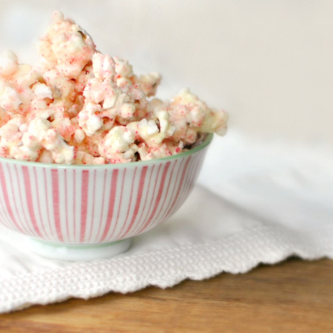 White Chocolate Peppermint Popcorn
