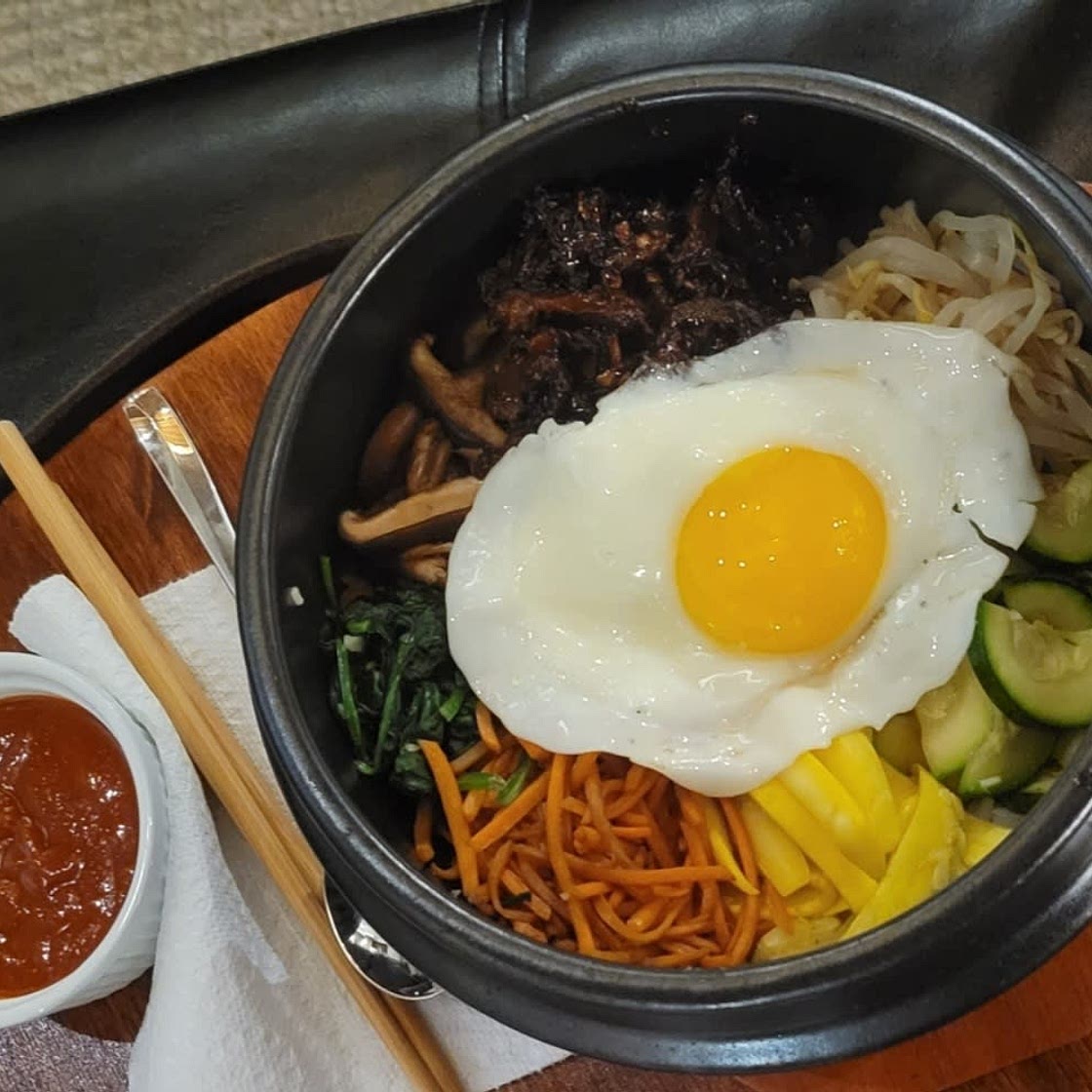 Dolsot Bibimbap