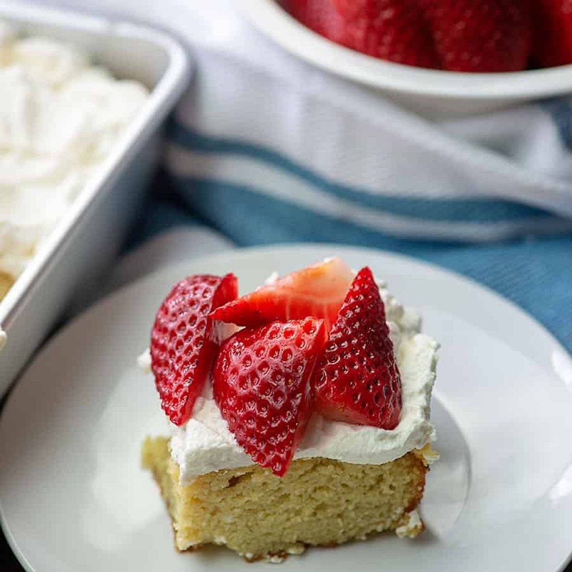Strawberry Cream Cake