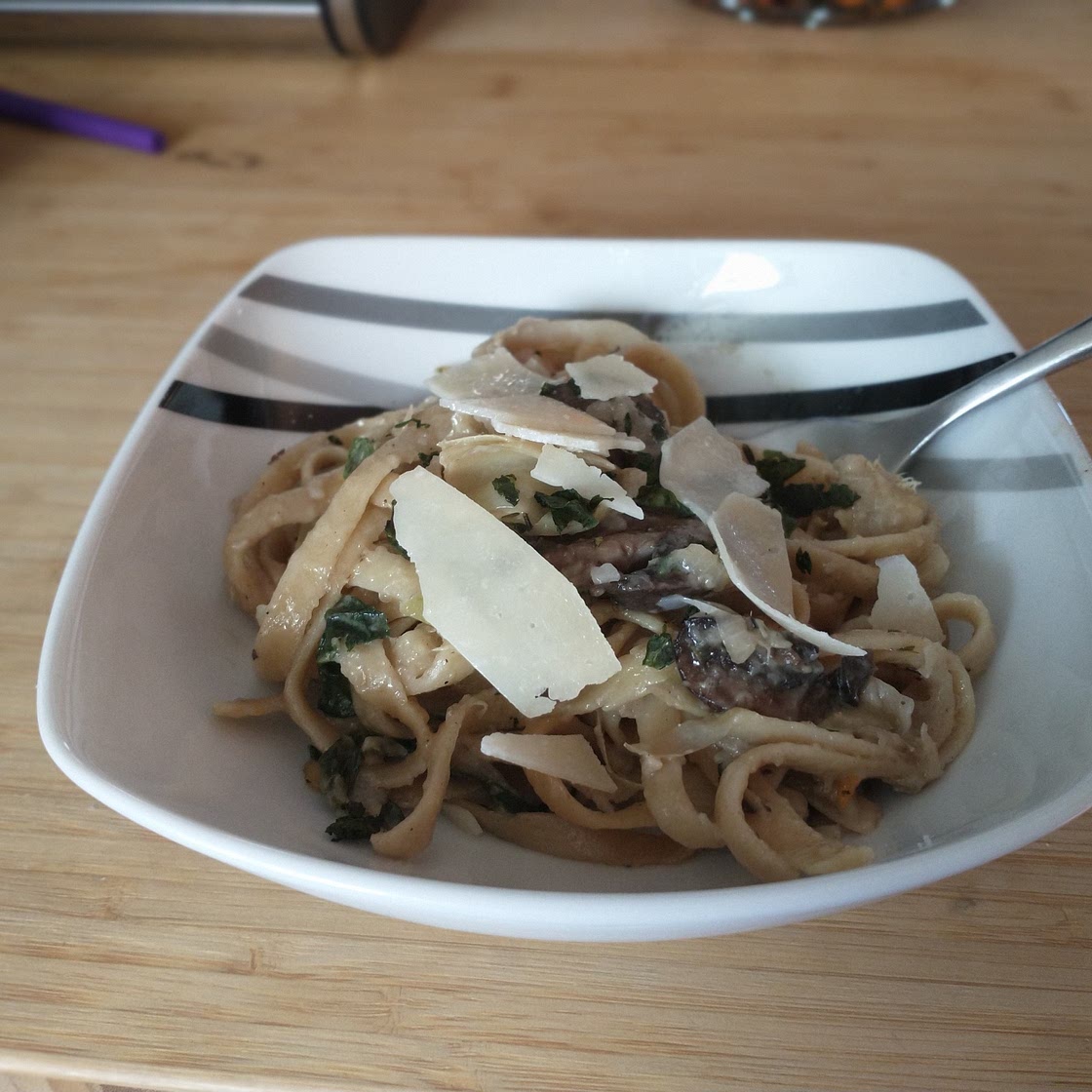 Remix: One Pot Mushroom Spinach Artichoke Pasta