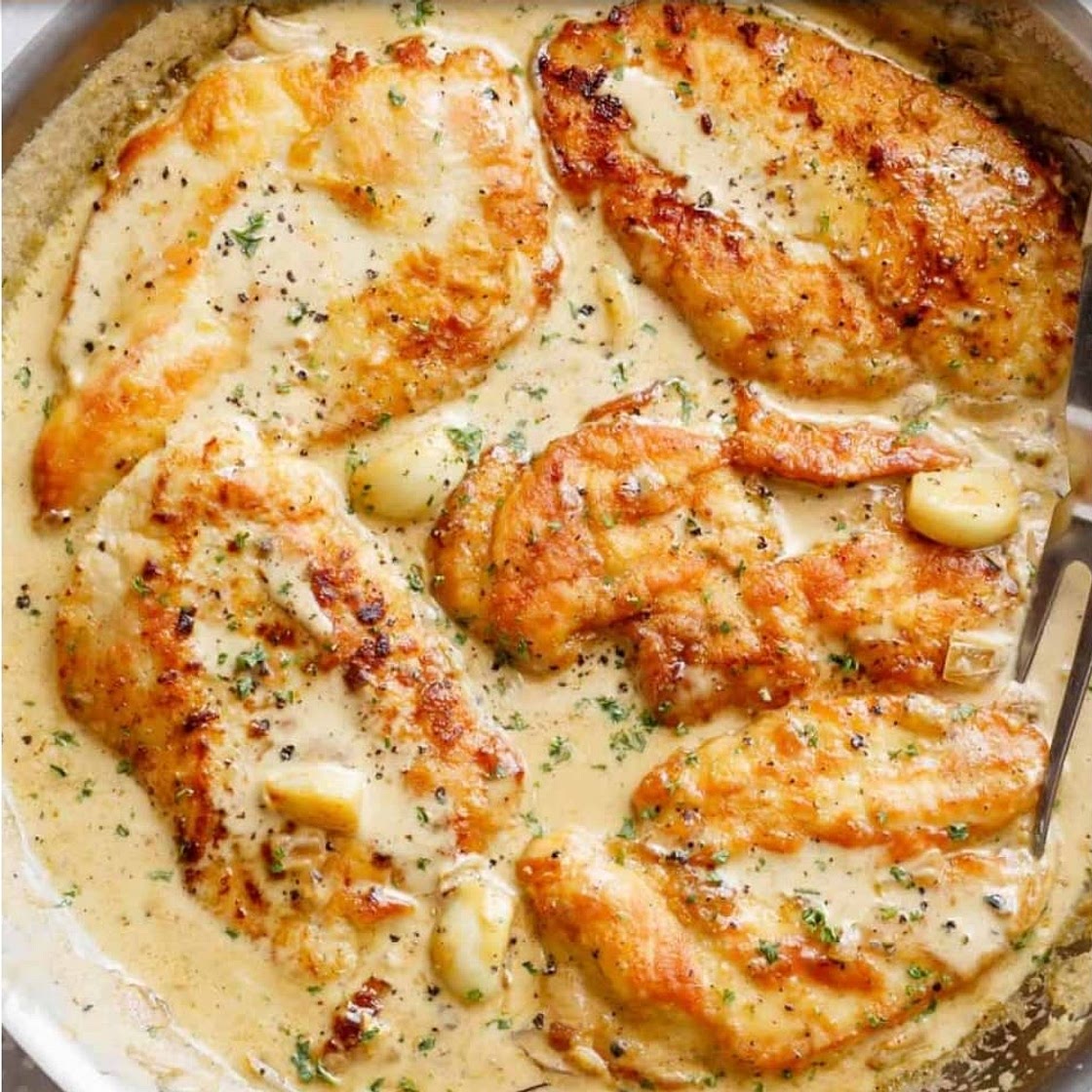 Creamy garlic chicken