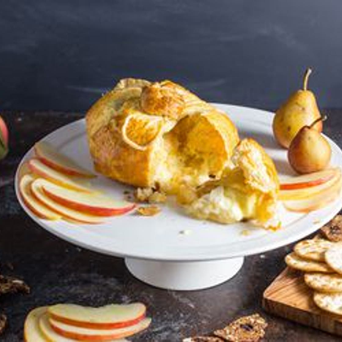Cranberry-Jalapeño Baked Brie Dip Recipe