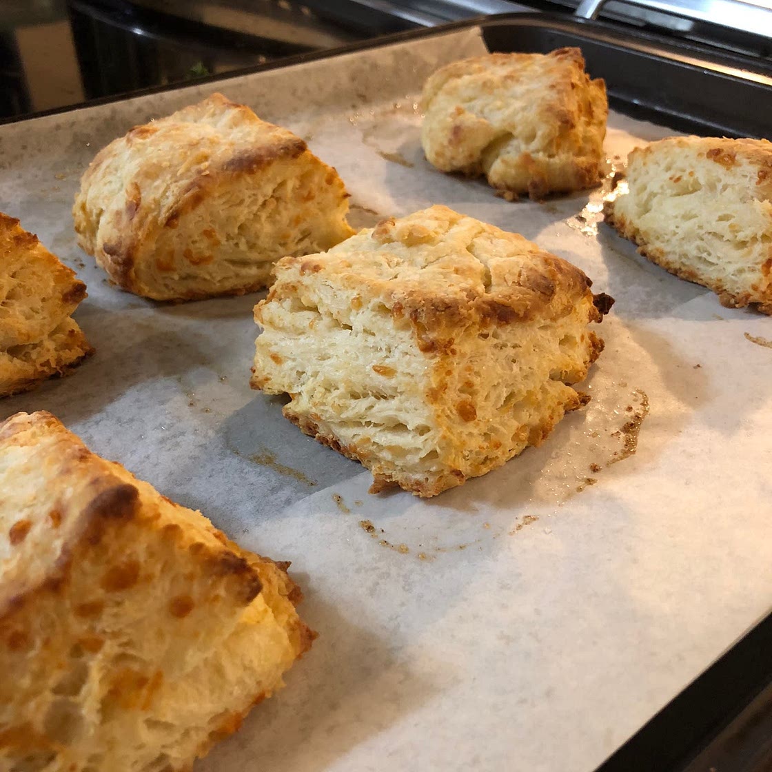 Garlic Cheddar Biscuits