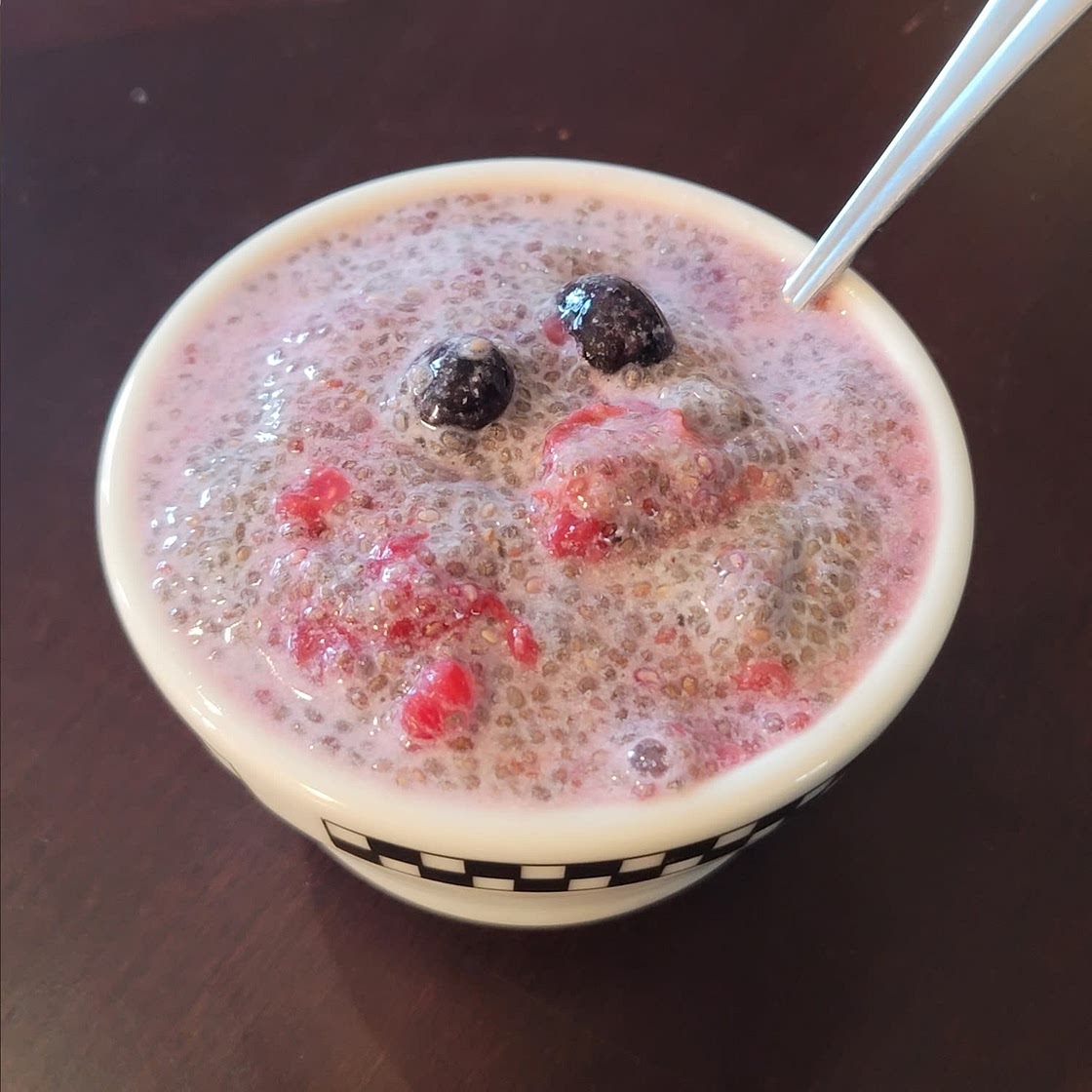 Very Berry Chia pudding