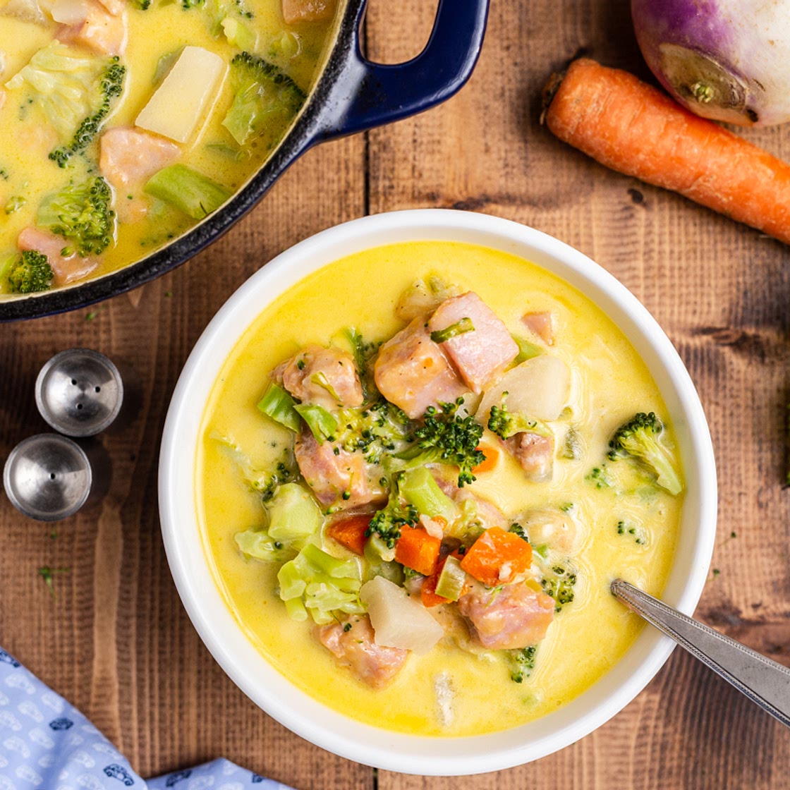 Keto Cheesy Ham Chowder