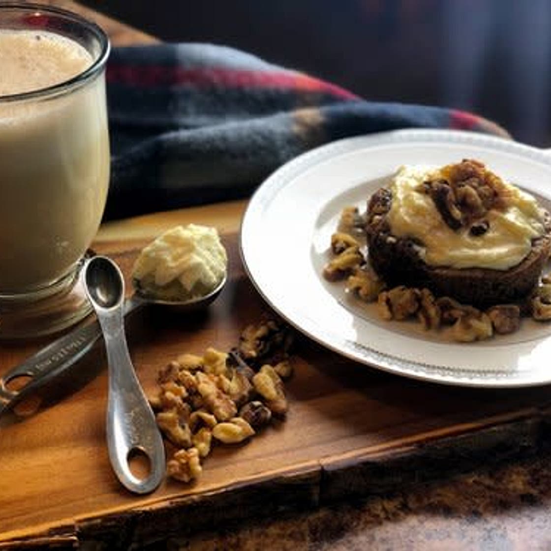Walnut Cinnamon Roll Mug Cake