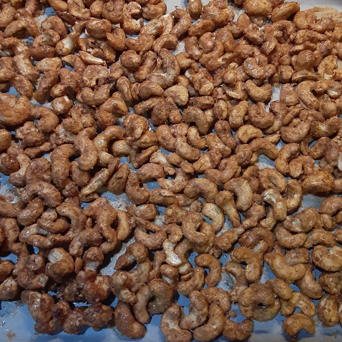 Cinnamon Sugar Candied Cashews