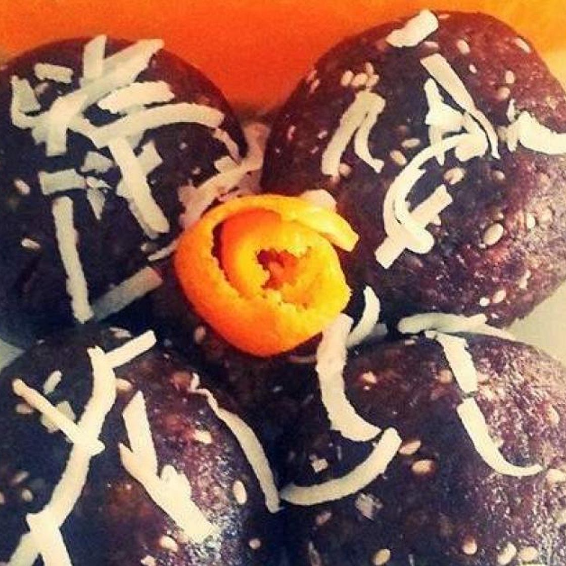 Jaffa bliss balls 13serves 132 calories each high fibre *