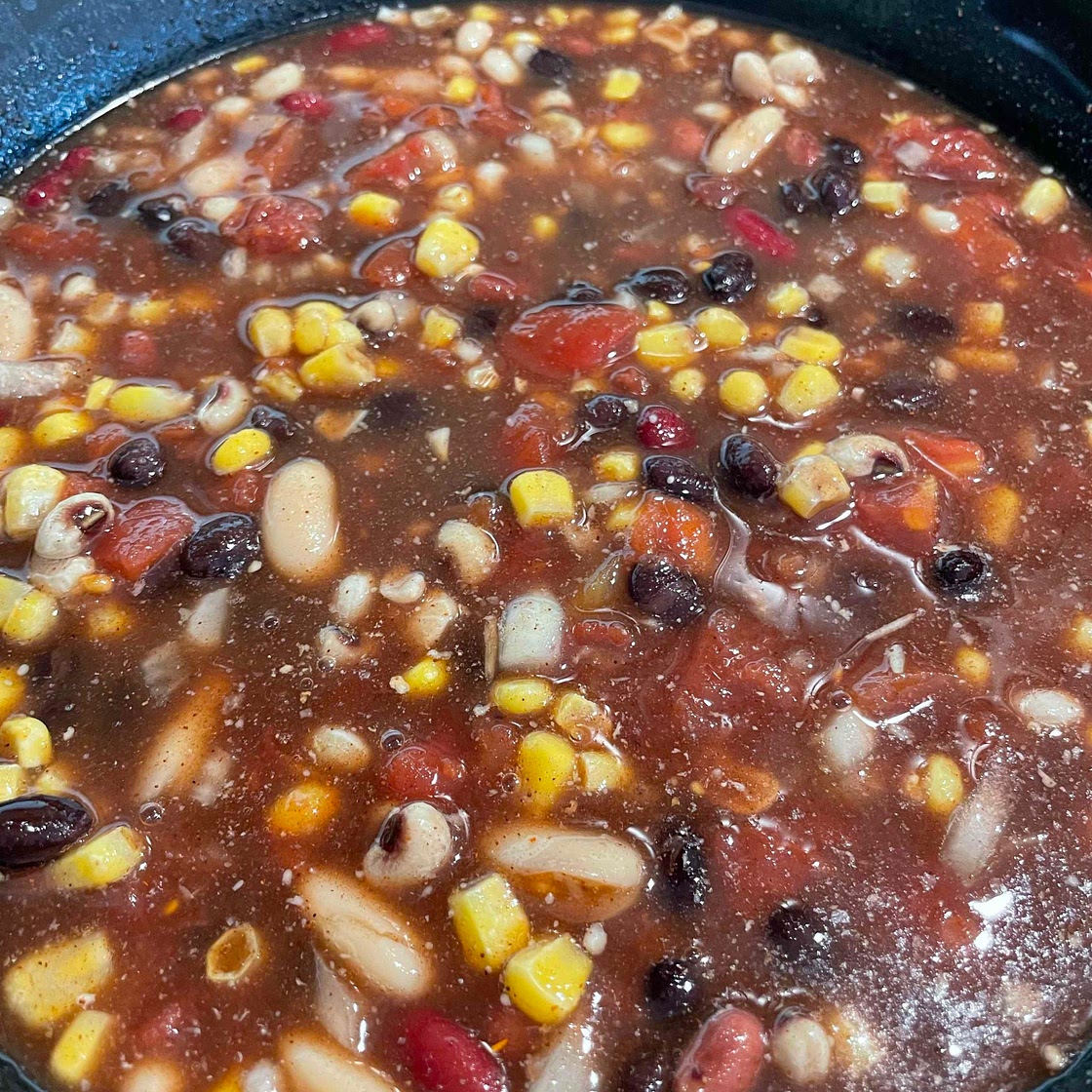 Four bean vegetarian chili