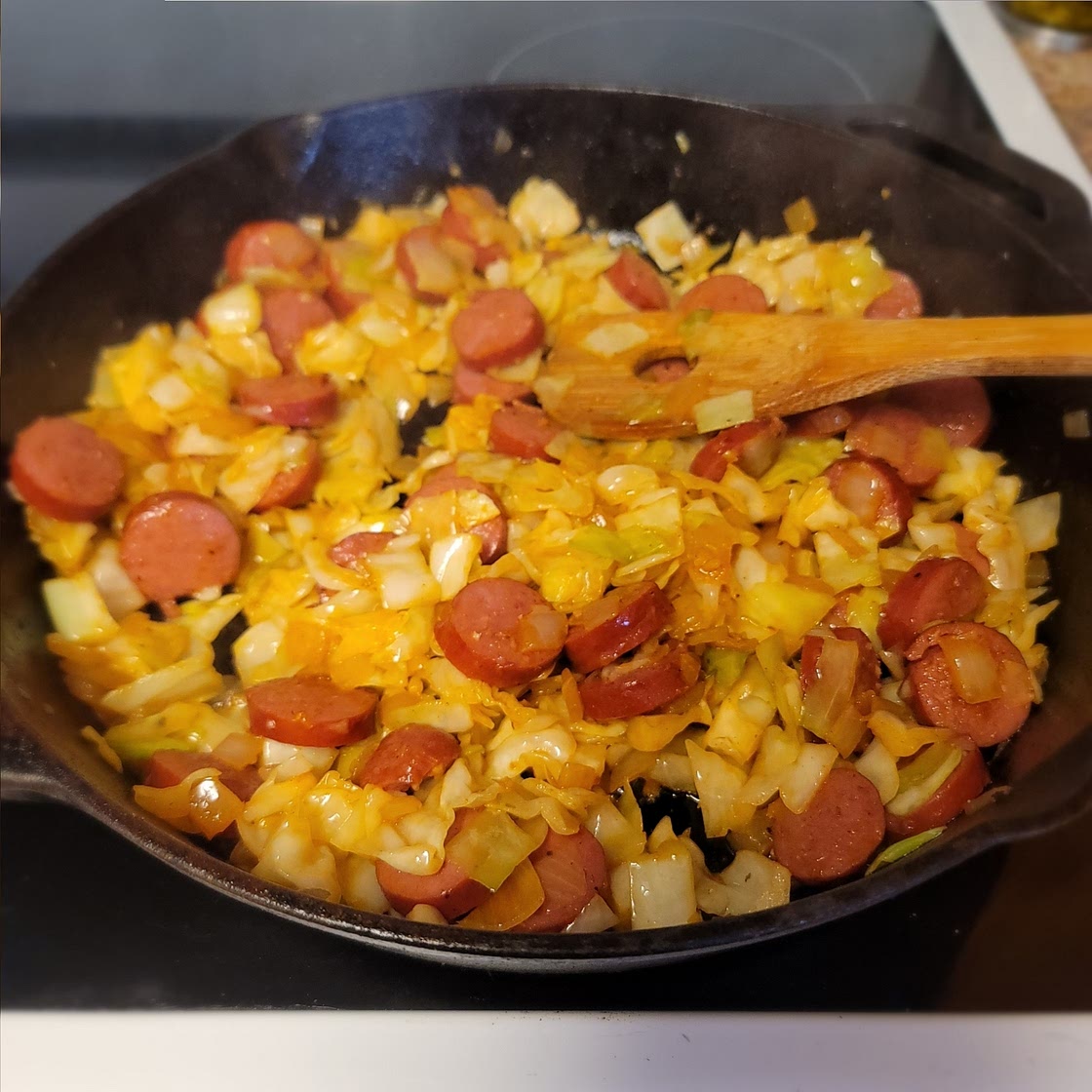 Easy Kielbasa and Cabbage Skillet