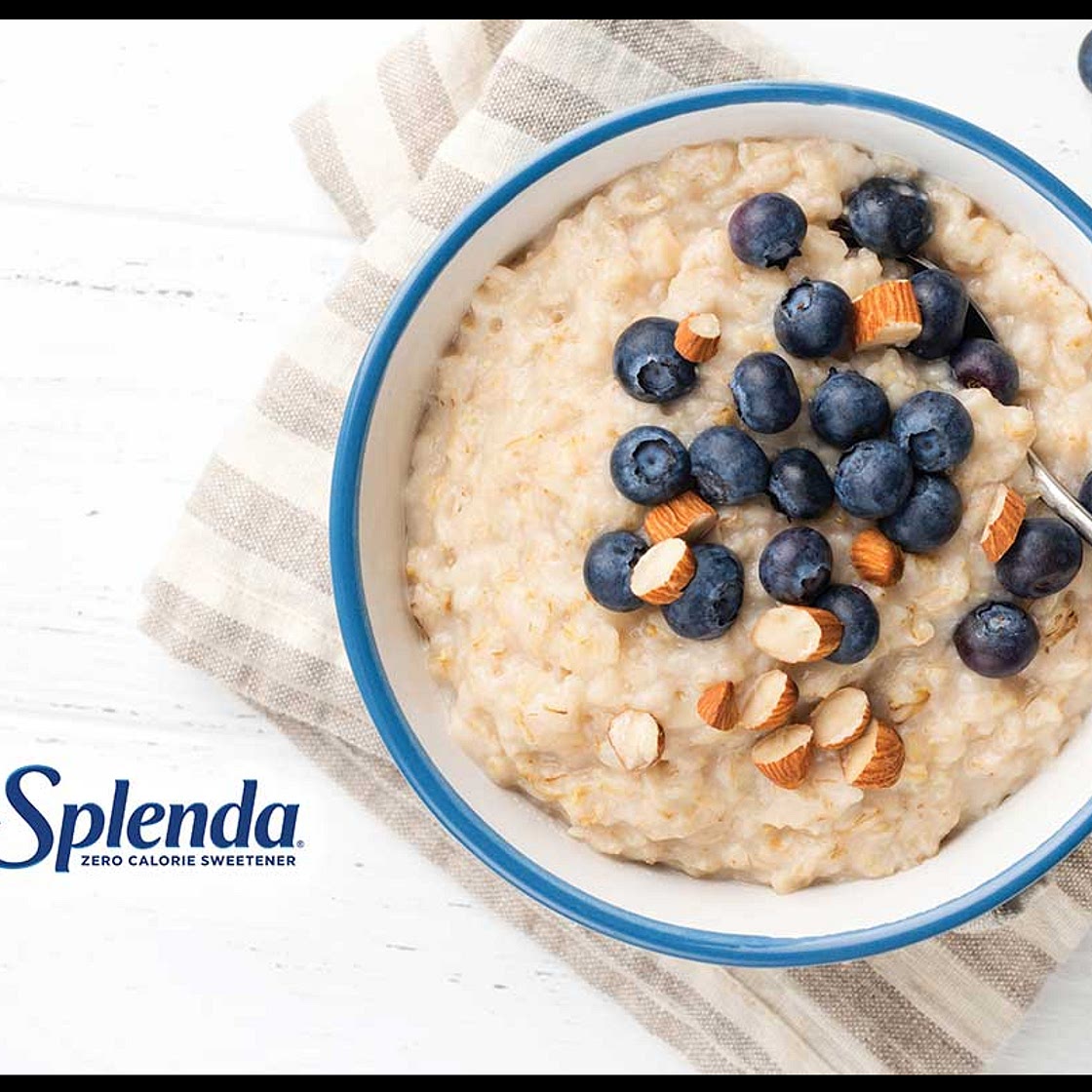 Berry Almond Oatmeal