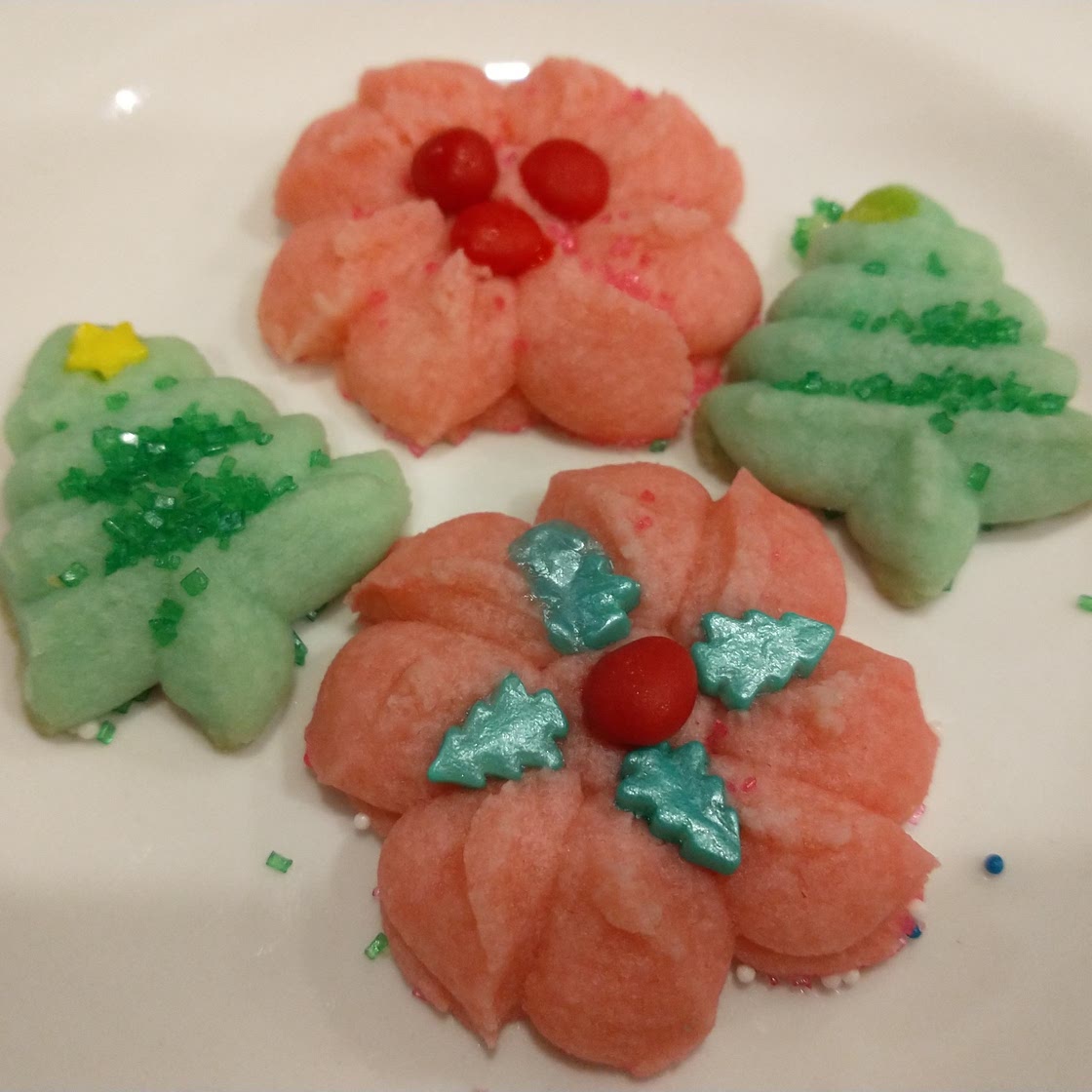 Holly Wreath Cookie Press