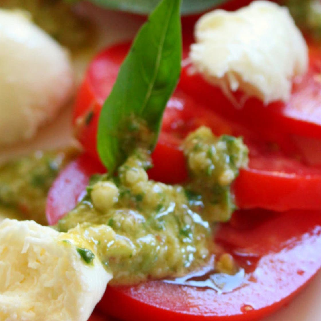 Caprese Salad With Pumpkin Seed, Chili Pesto