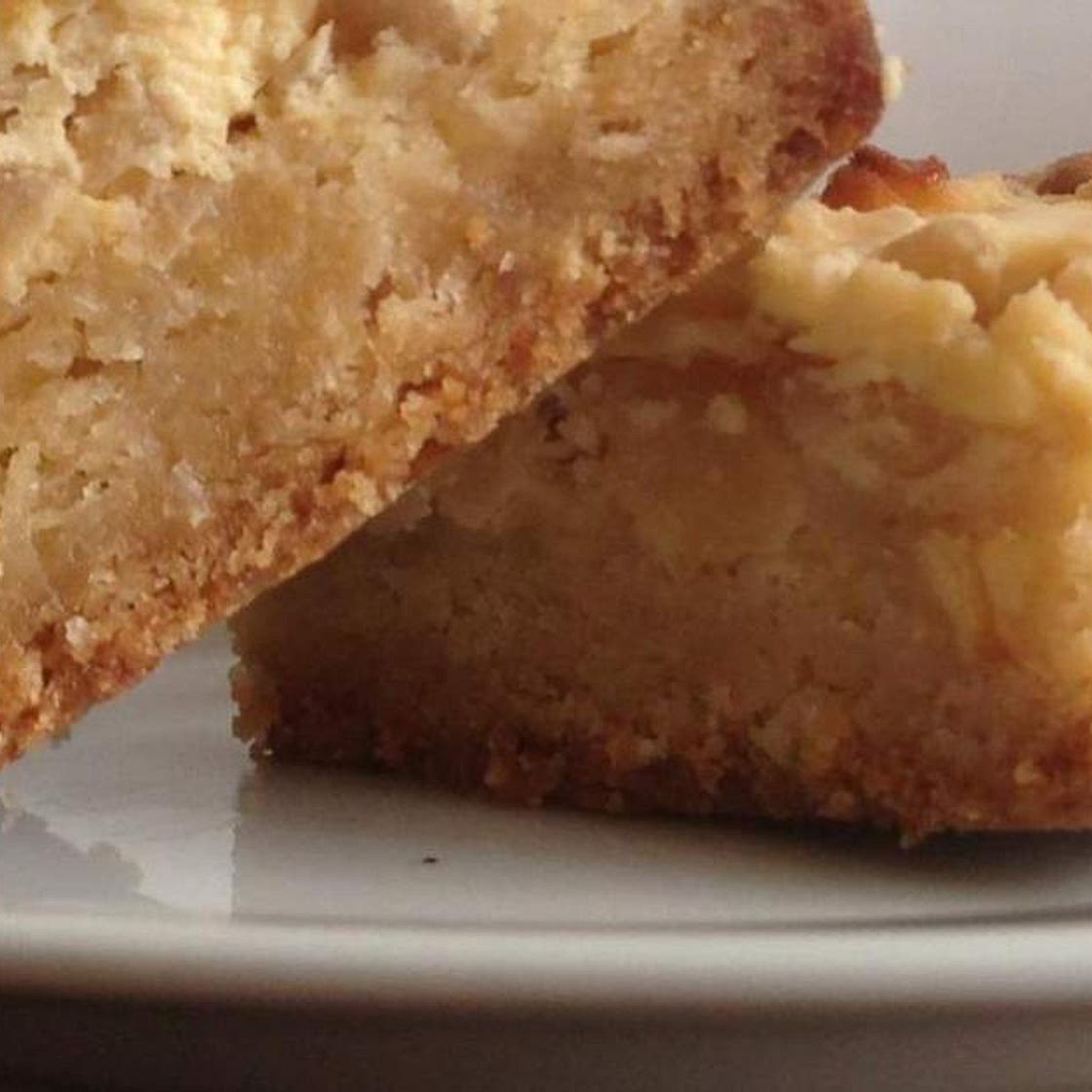 Apple sour cream slice 83cal 24 slices *