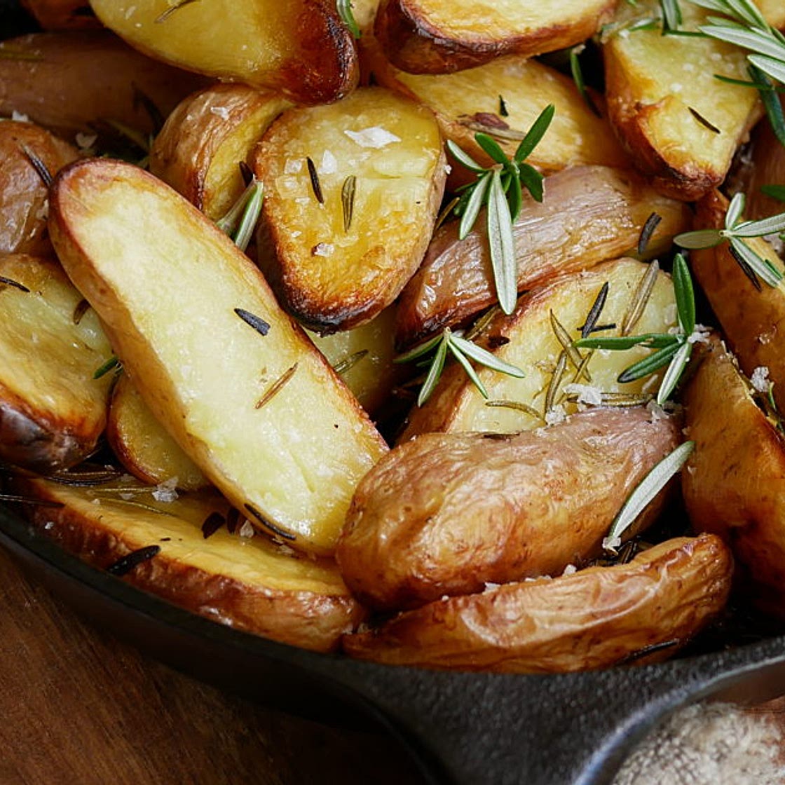 Thermomix recipe: Rosemary Garlic Crispy Potatoes