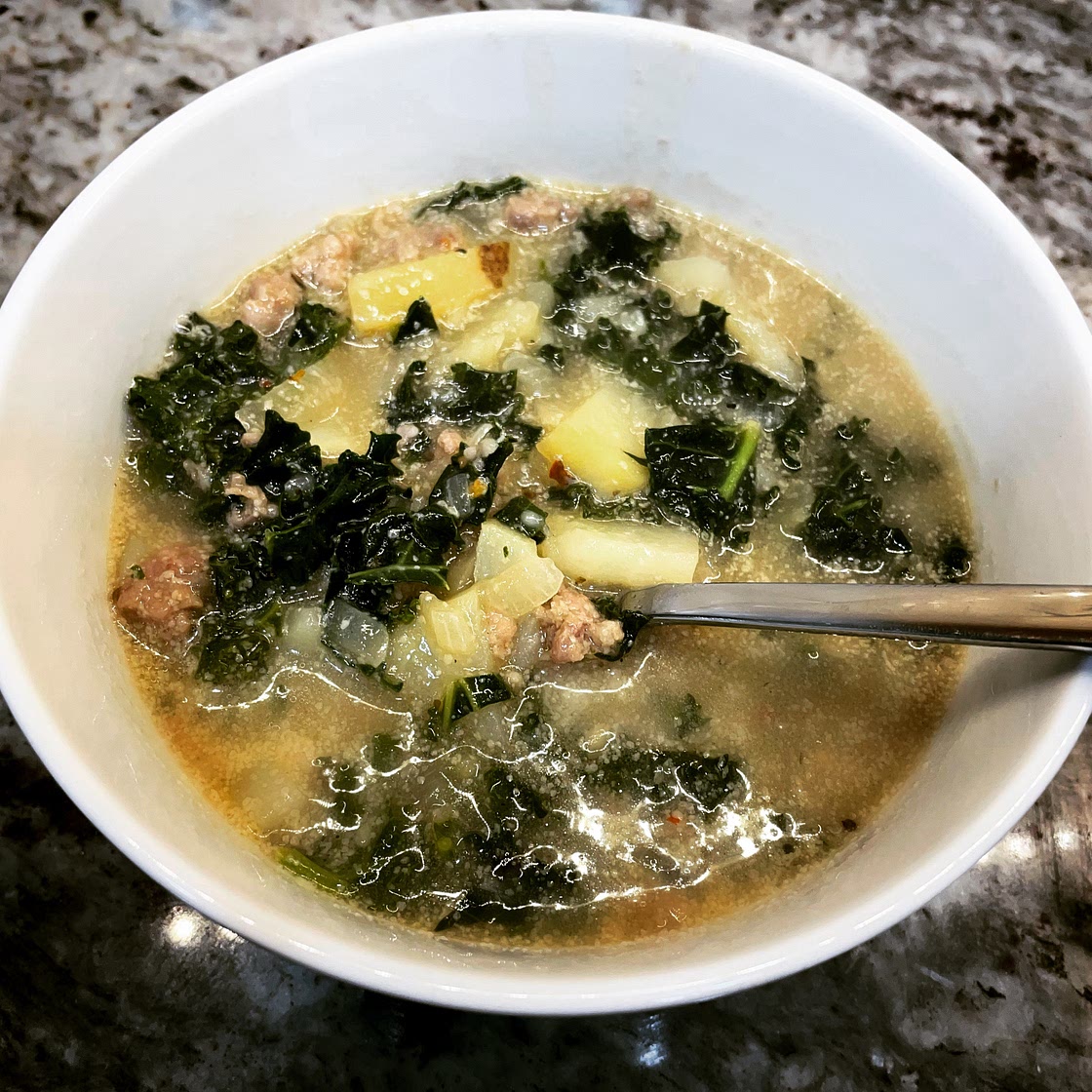 [Paleo, Whole30] Zuppa Toscana Soup — Bottomless Chef