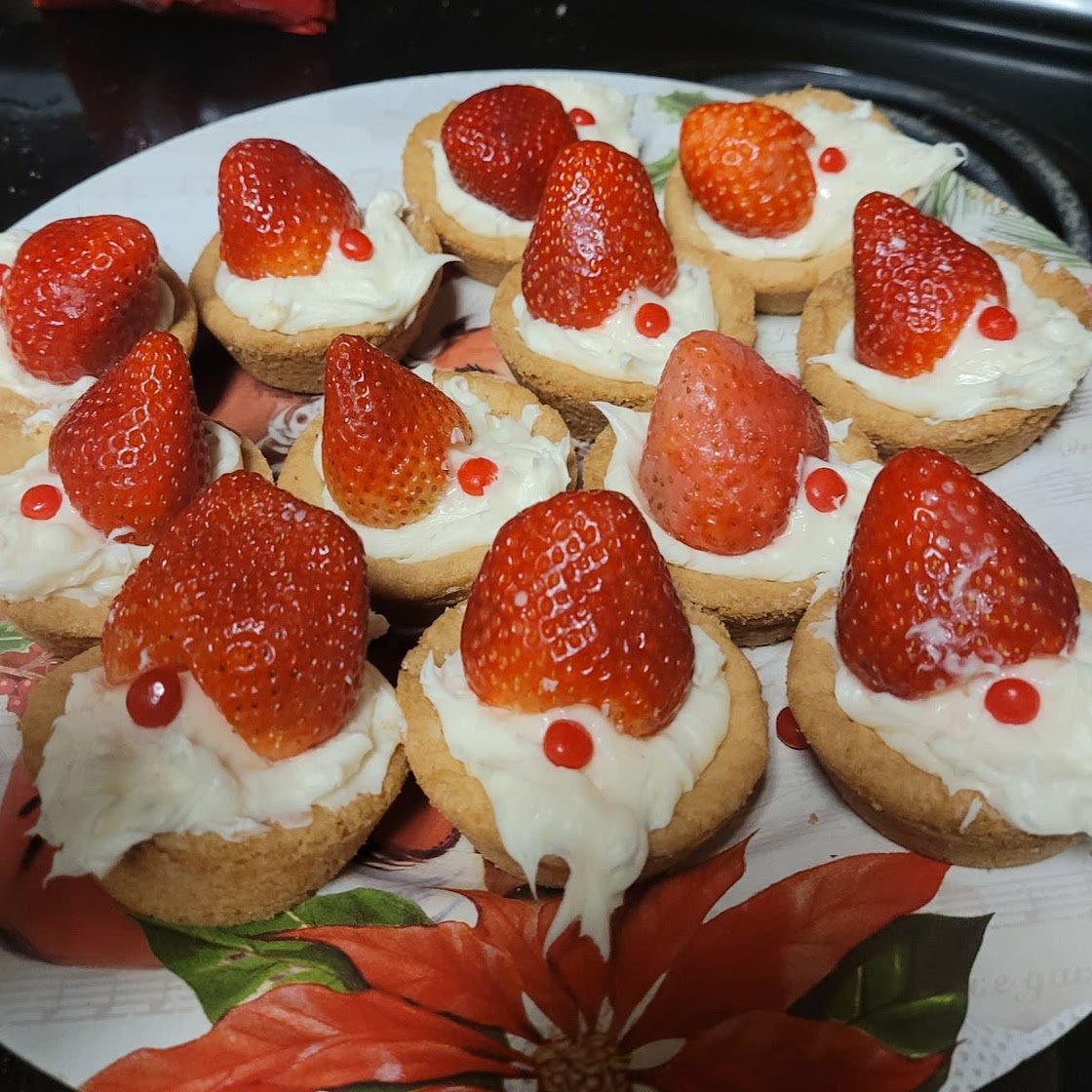 Gnome Cookie Cups